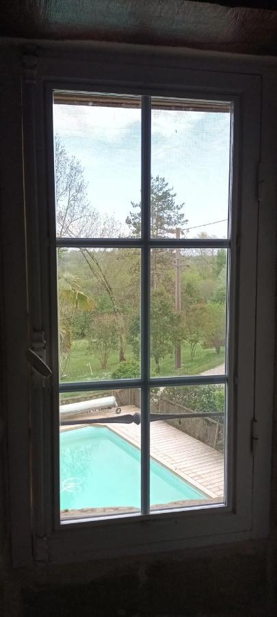 Les Gites Du Hameau Avec Piscine Castelnau-sur-Gupie Kültér fotó