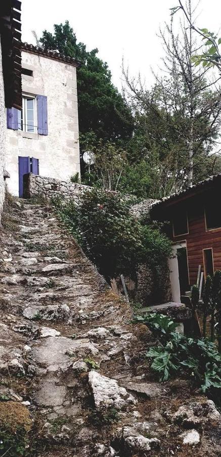 Les Gites Du Hameau Avec Piscine Castelnau-sur-Gupie Kültér fotó